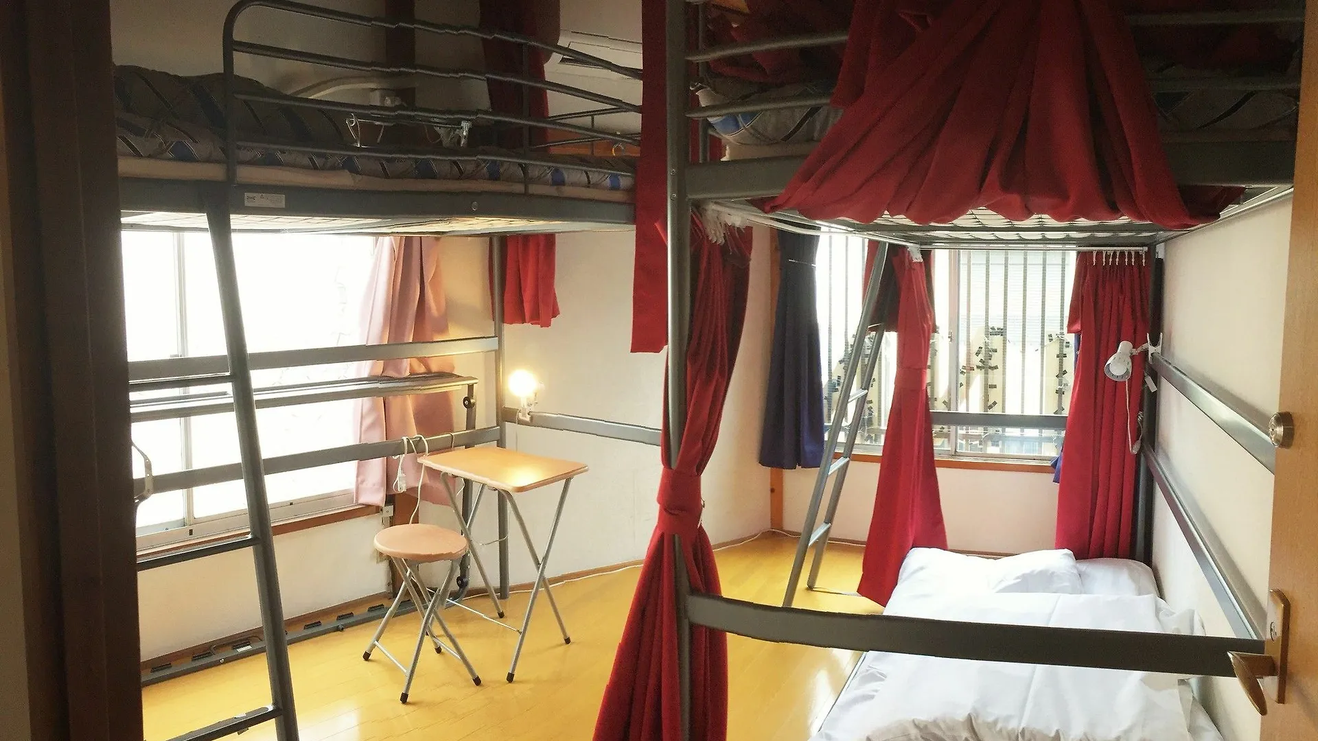 Star Inn Tokio Hostel